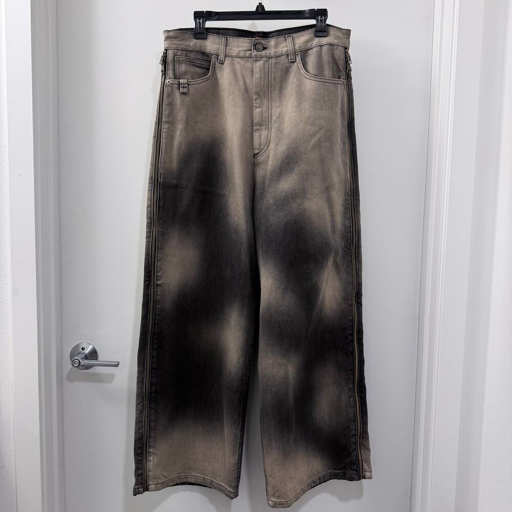 $950 LU’U DAN Deep Stain Side Zip Jeans Gray Denim